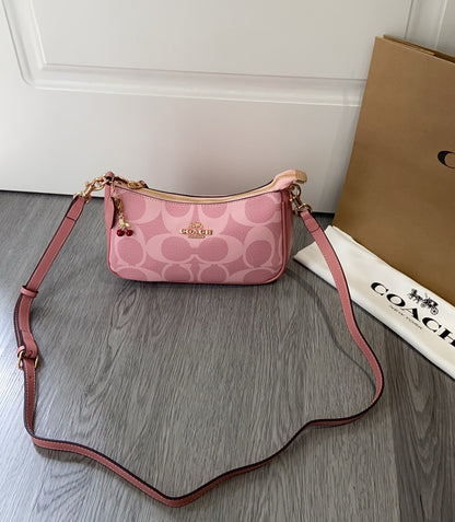 NEW COACH Teri Shoulder Bag in Signature Canvas/Gold/Po